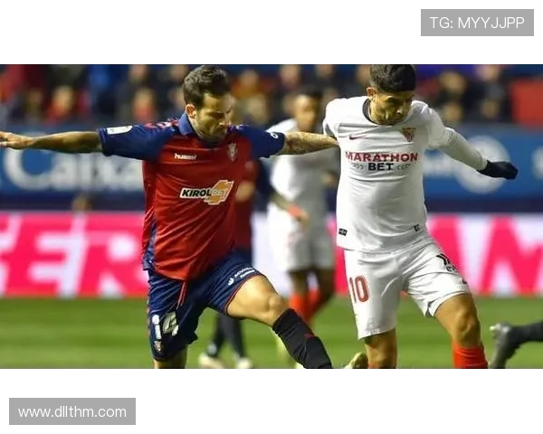 西甲半场战报：佩雷斯双响巴里进球 比利亚雷亚尔3-0领先奥萨苏纳